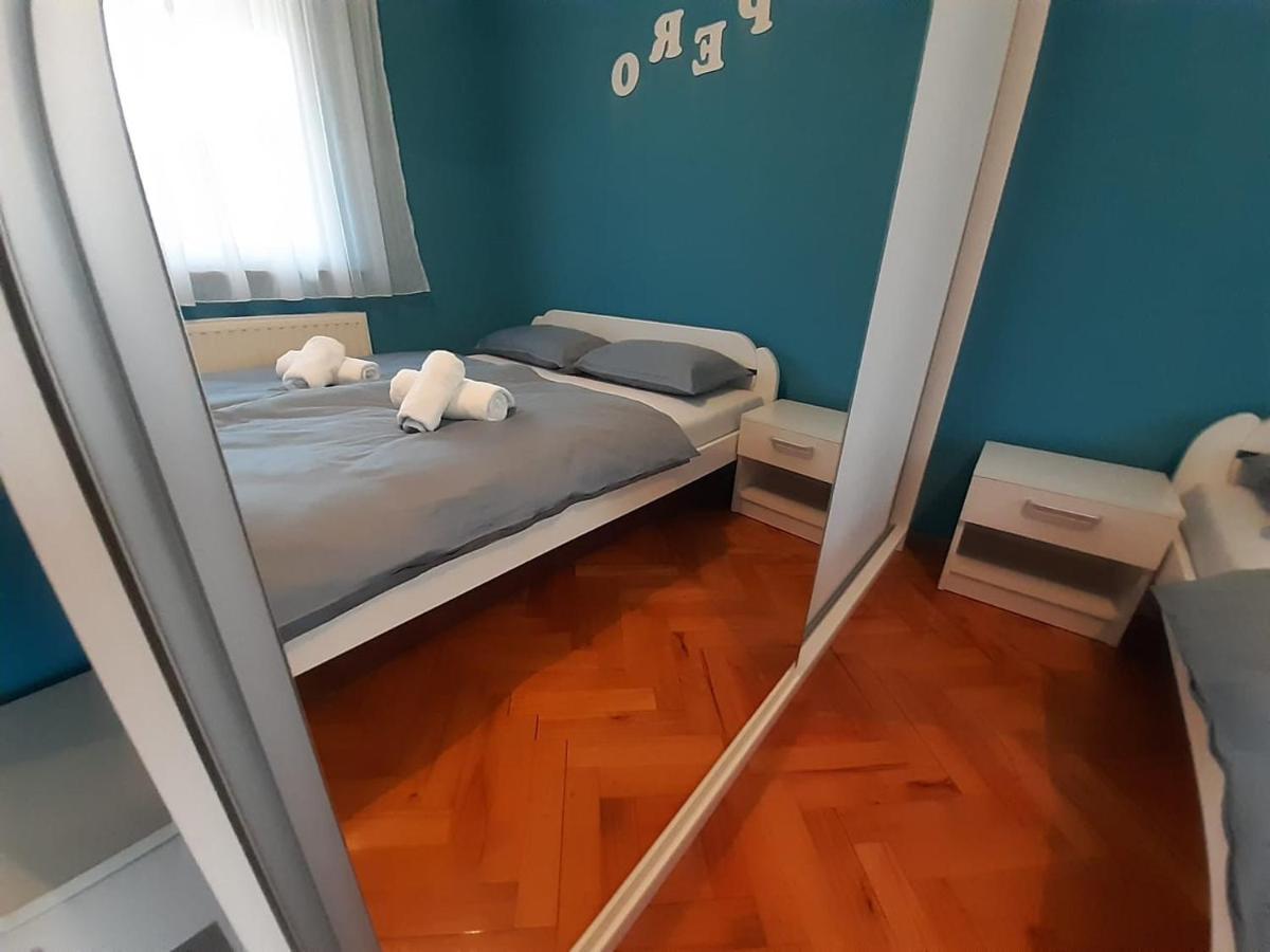 Apartment Pero Livno Exterior photo