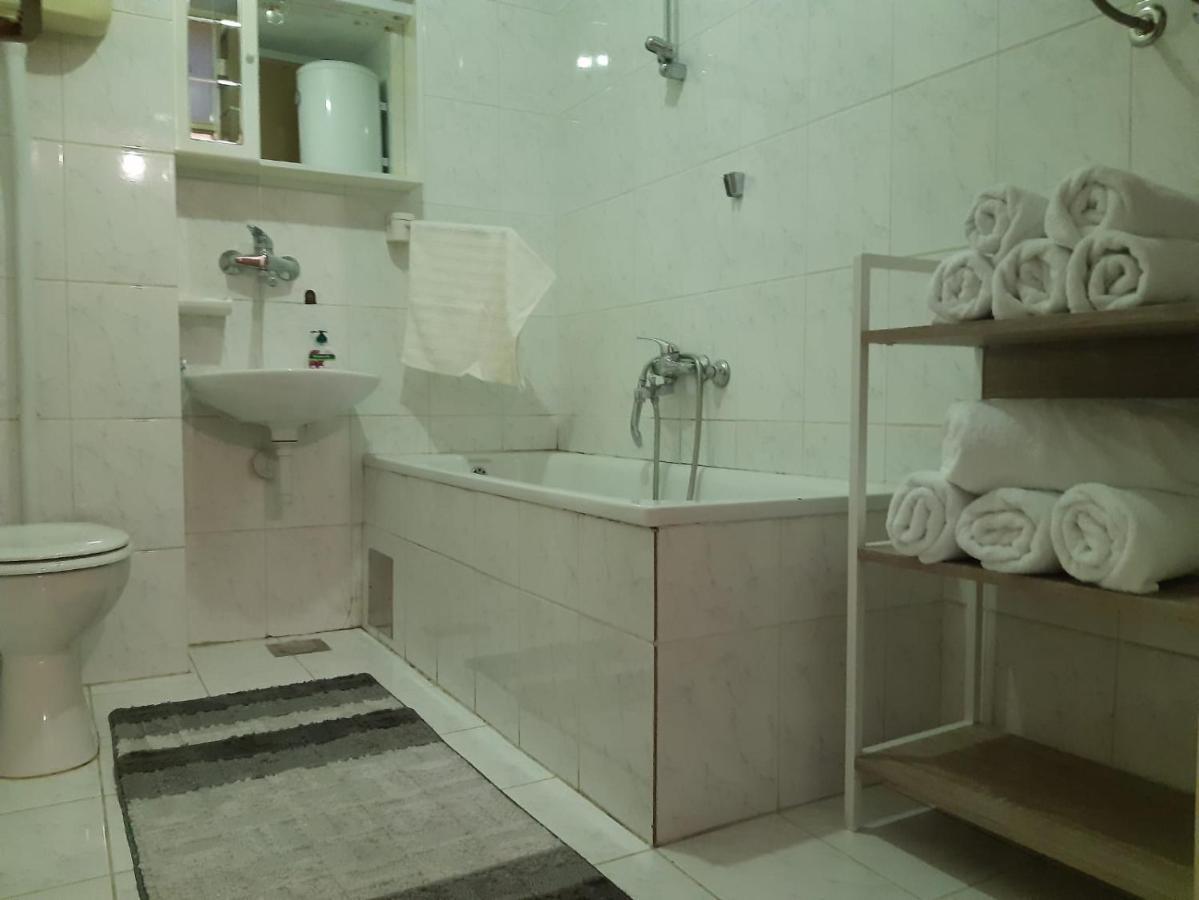 Apartment Pero Livno Exterior photo